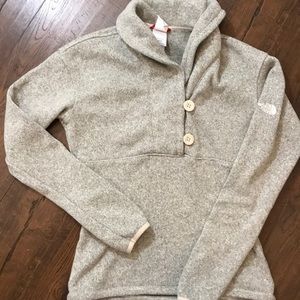 The north face Heathered Grey Pullover